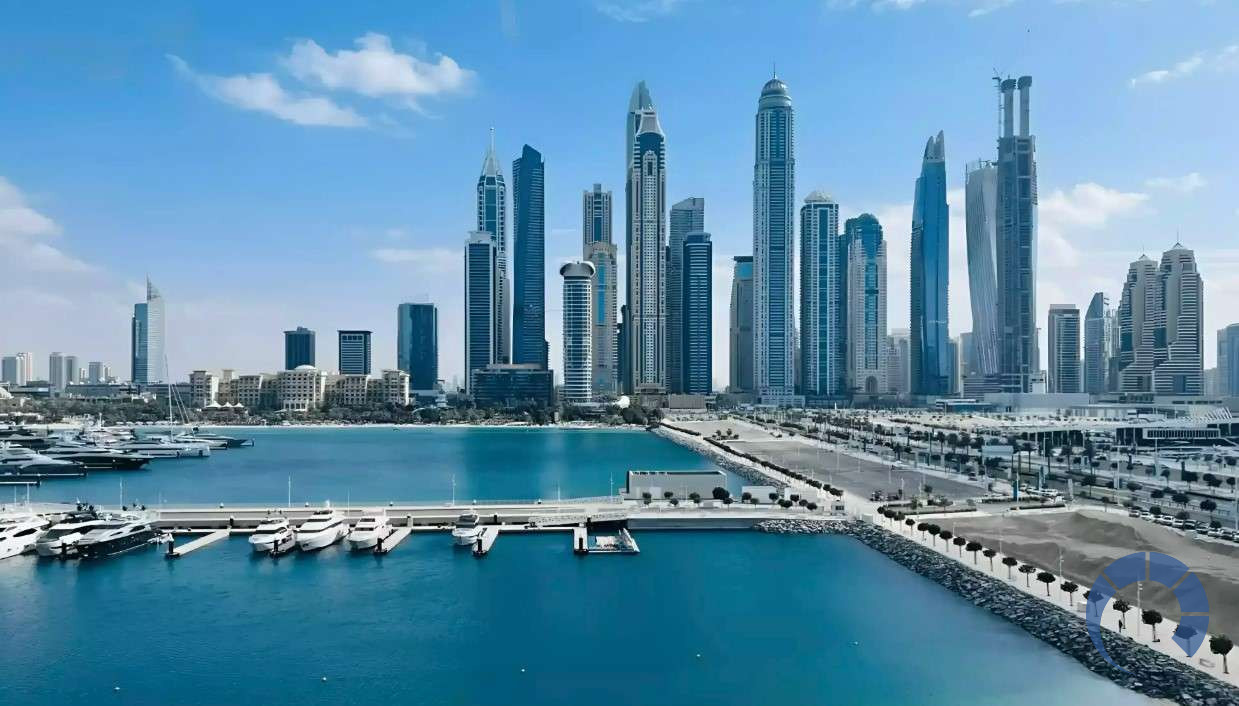 Apartment for SALE in Emaar Beach front, Dubai - The Bristol: Coastal Elegance at Emaar Beachfront